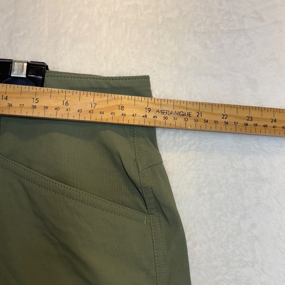 MEC Cargo Shorts Mens Size 38 Army Green Hiking Gorpcore Nylon Walking - Picture 8 of 13